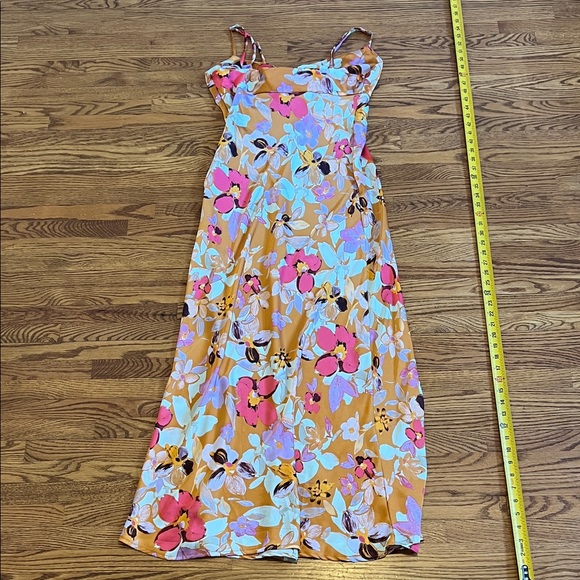 Lulu's Vibrant Floral Dress - Picture 3 of 3